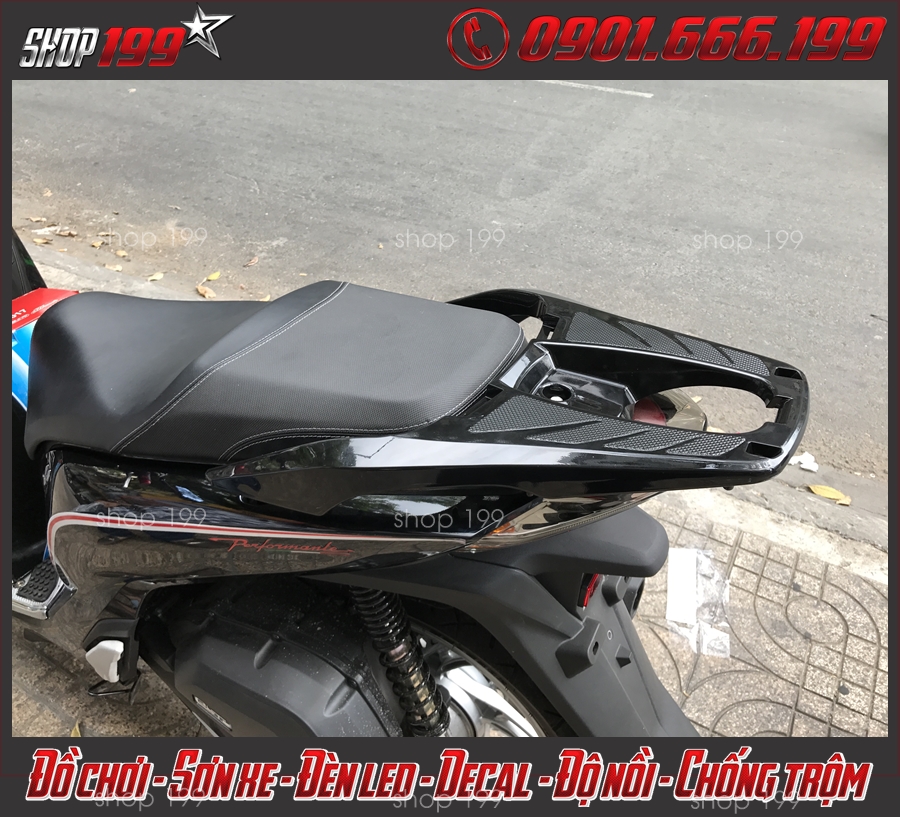 Picture: Hiện shop 199 đang bán đồ chơi độ cản sau 300i siêu đẹp, siêu thể thao dành cho xe Honda SH 2018 2019 2020 150i 125i.