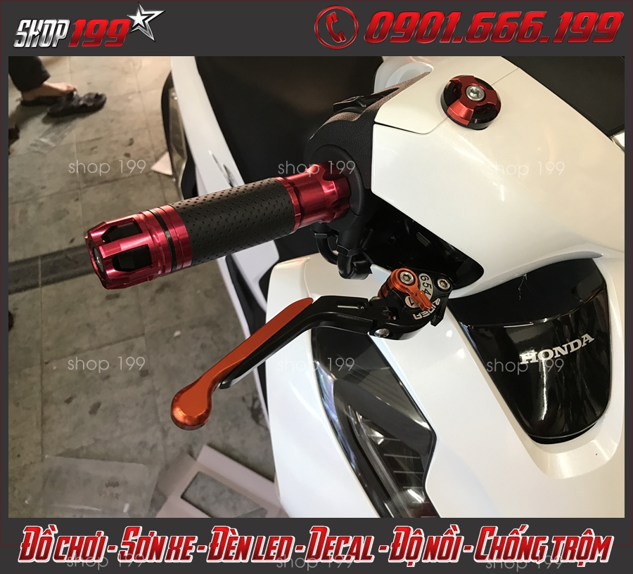 Hình ảnh: Phụ kiện tay thắng kiểu độ cho xe Honda SH 2018 2019 2020 150i 125i giá rẻ tại Tp.HCM.