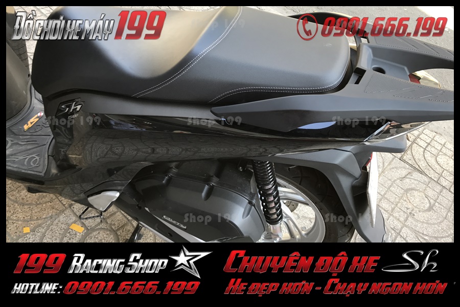 Ảnh về phụ kiện nẹp hông 300i phong cách nhất cho xe SH Việt Nam 2018 2019 2020 150i 125i tại Sài Gòn